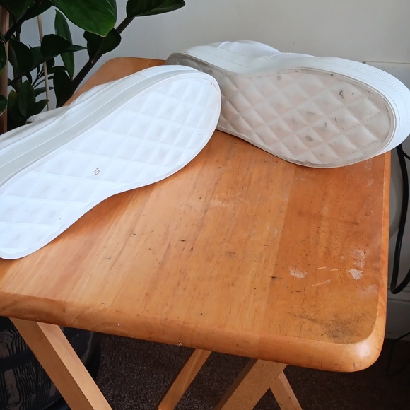 Hurley Slip-On Platform Sneakers Size 10 - Picture 3 of 4